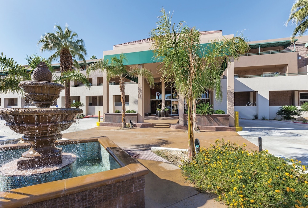 Worldmark Palm Springs 8/39