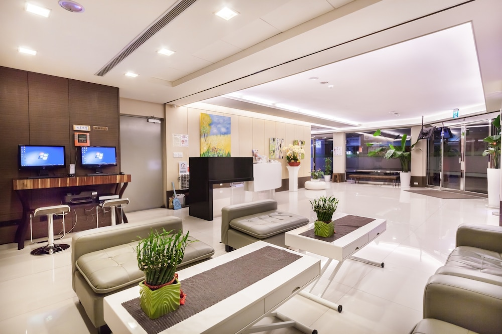 Green World Hotel Linsen 33/41