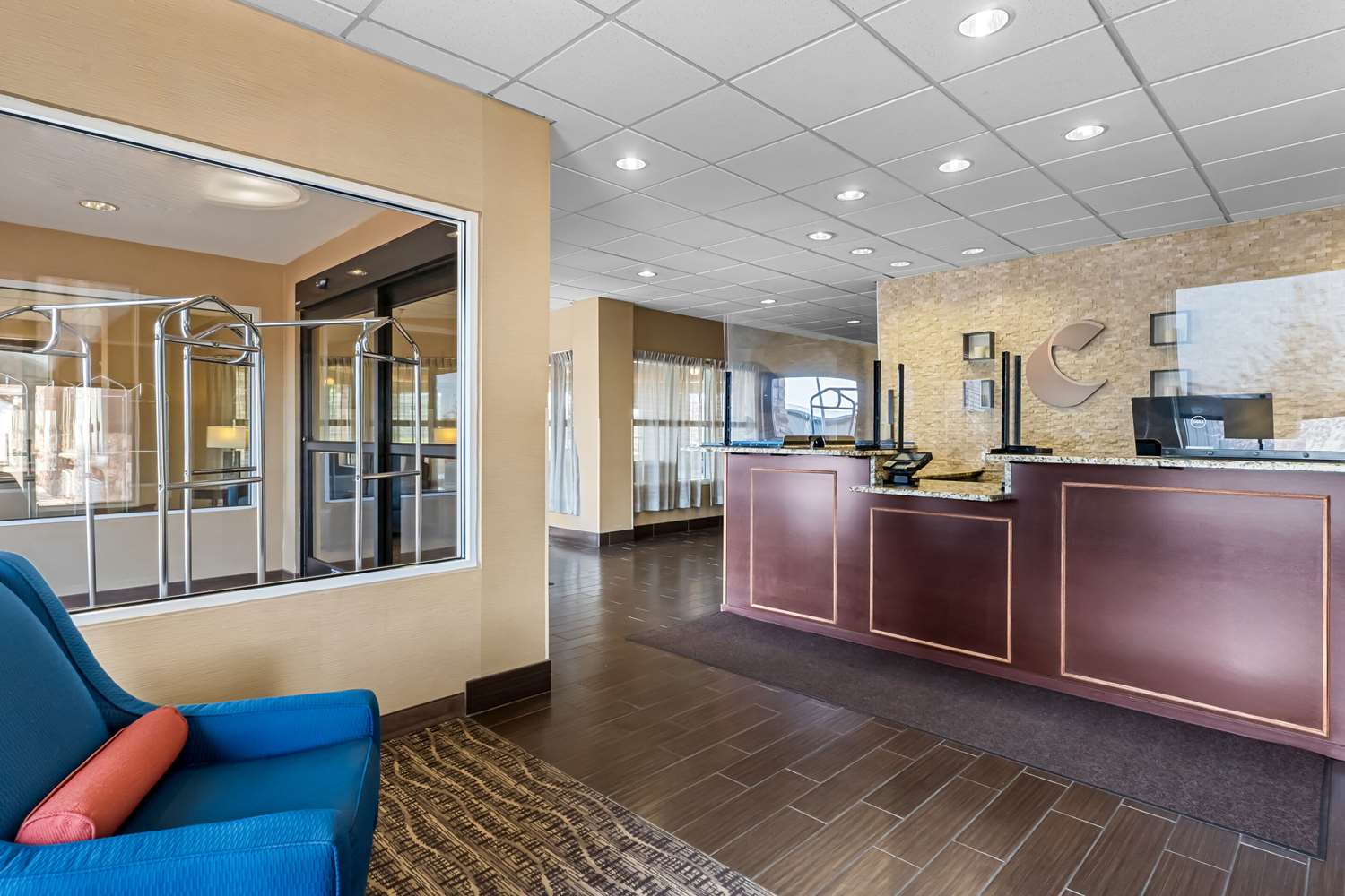 Comfort Inn & Suites Near University Of Wyoming 8/40