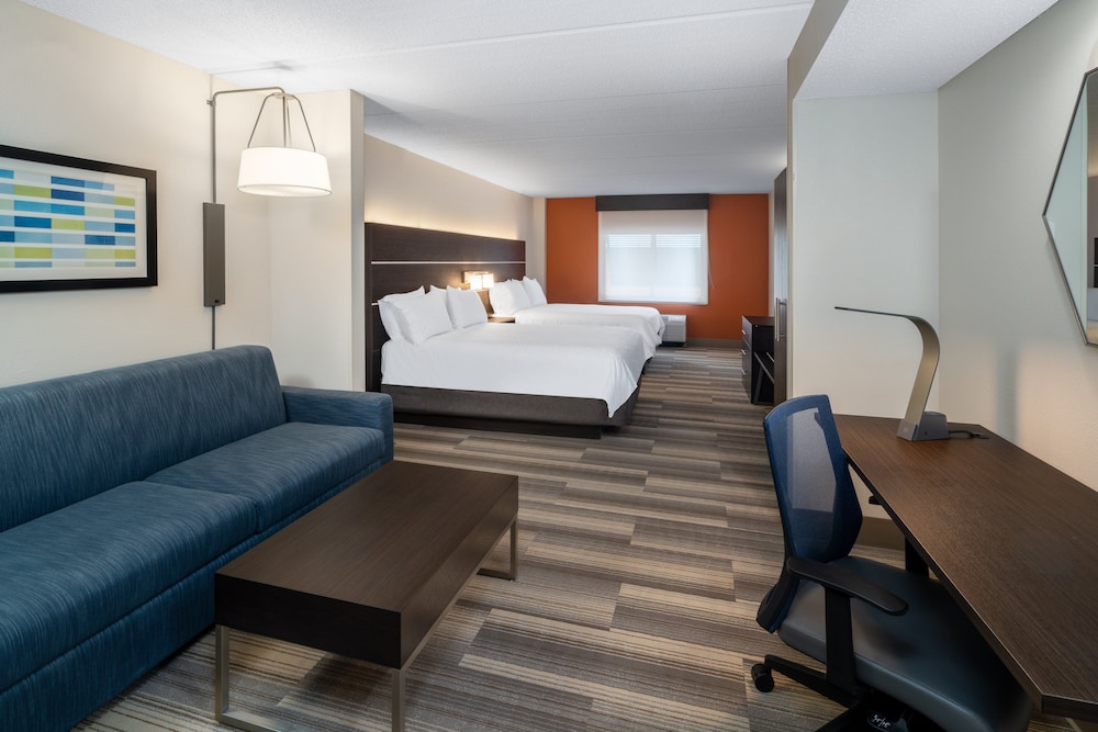 Holiday Inn Express Bluffton At Hilton Head Area 55/80