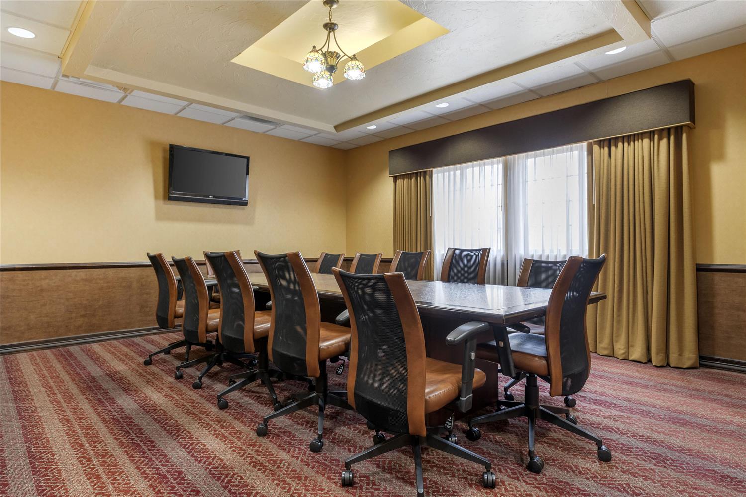 Best Western Plus Cimarron Hotel & Suites 40/41