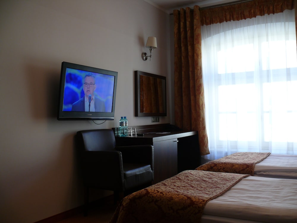 Rezydent Hotel 10/66