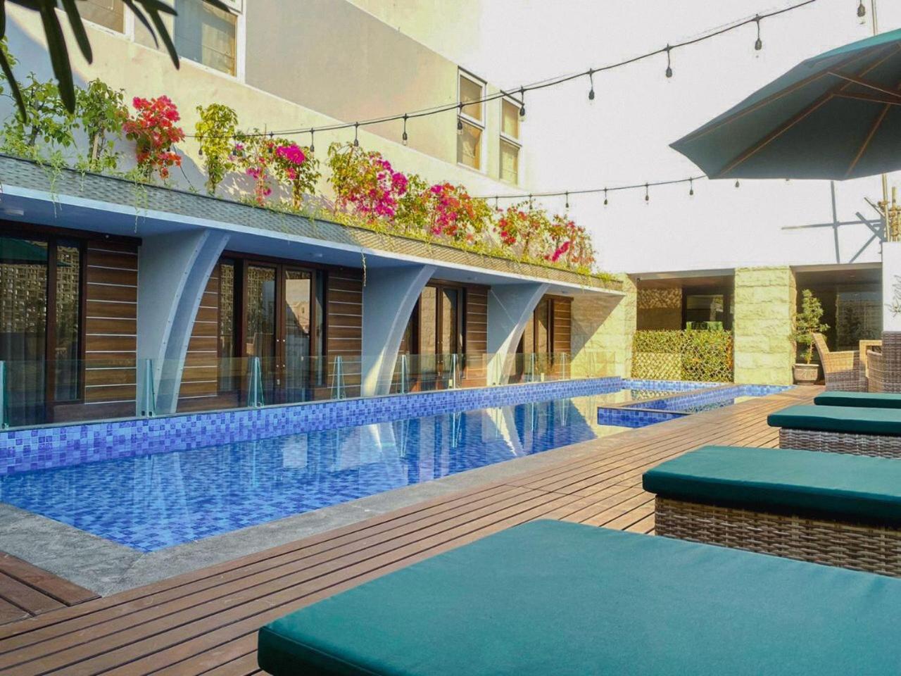 Kuta Majesty Hotel 30/35