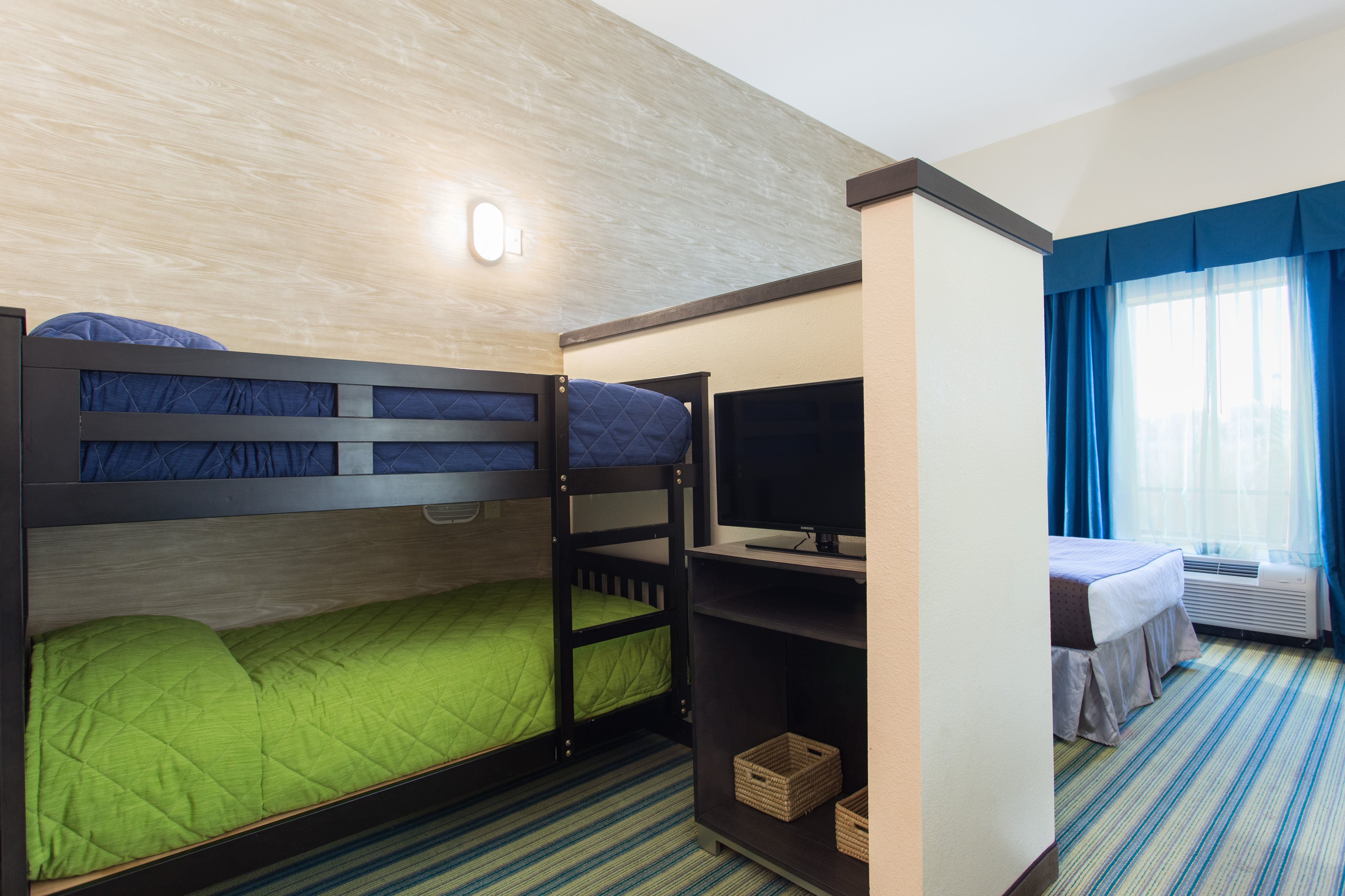 Holiday Inn Texarkana Arkansas Conv Ctr 33/73