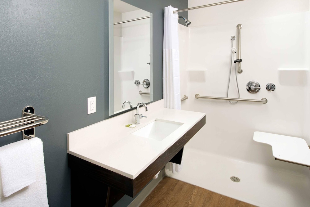 WoodSpring Suites Charlotte Shelby 27/29