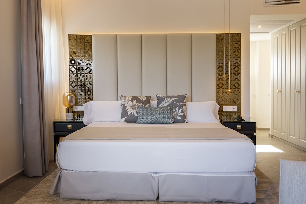 Dionis Boutique Hotel & Spa 10/46