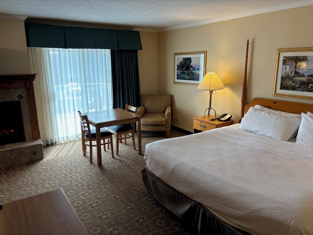Executive, Suite, King Bed