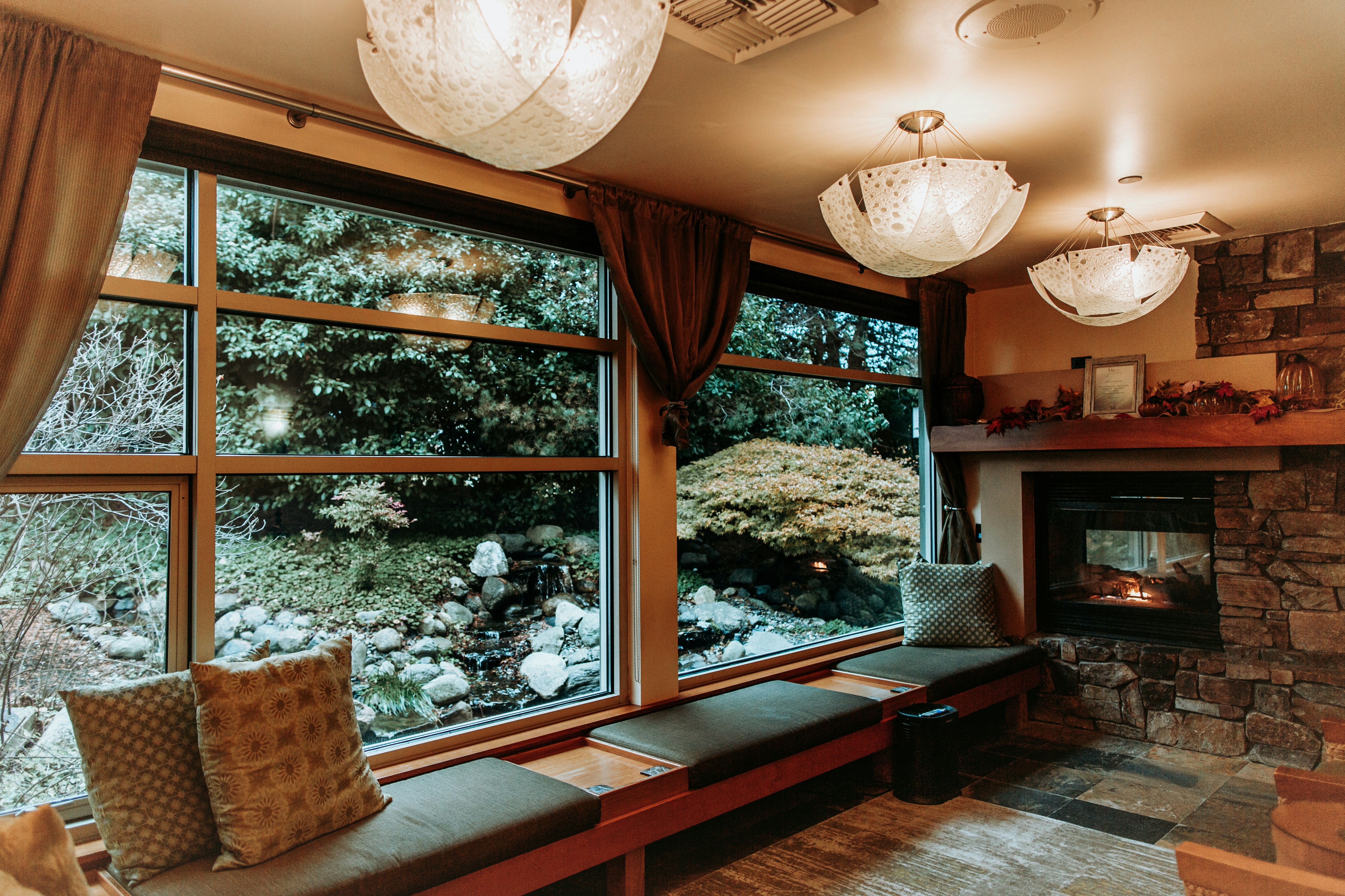 The Chrysalis Inn and Spa Bellingham Curio Collection By Hilton 31/61