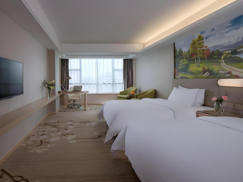 Venus International Hotel (Huizhou West Lake) 26/55