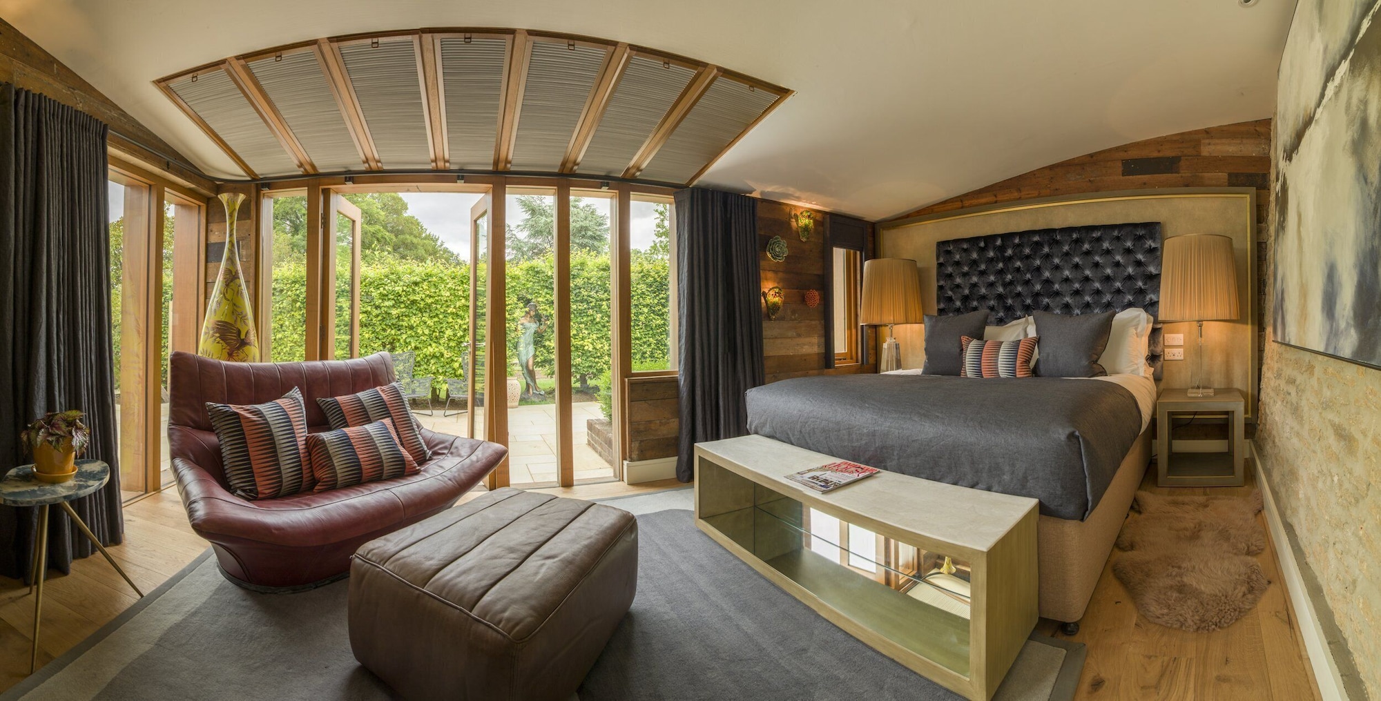 Spa, Suite, King Bed