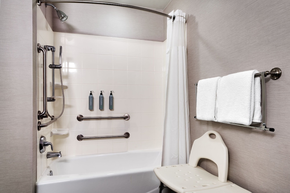 Courtyard Marriott Johnson City 59/59