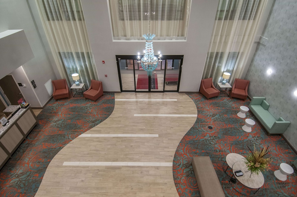 Hampton Inn & Suites Pensacola/I-10 Pine Forest Road 11/47