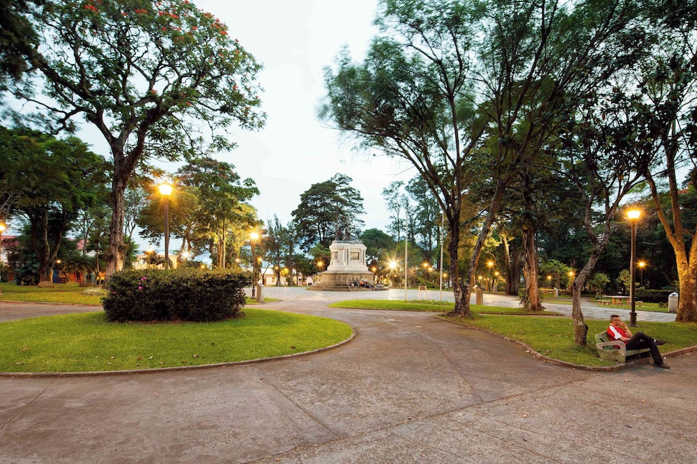 Hotel Presidente 69/72