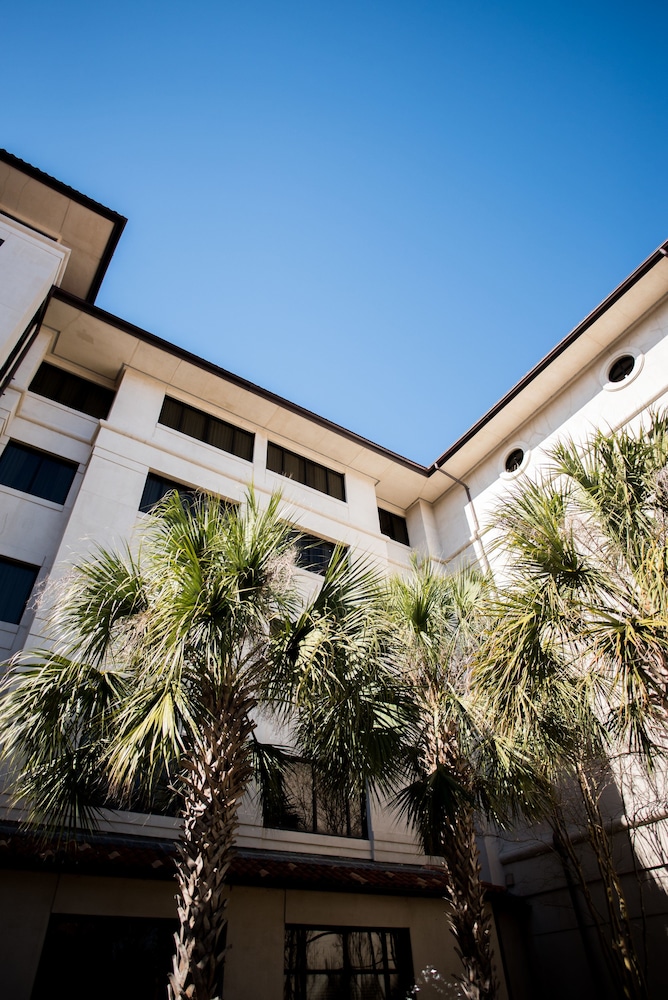 Cook Hotel And Conference Center At Lsu 2/50