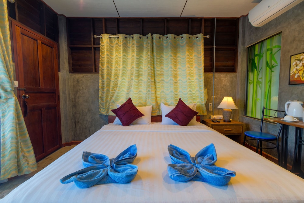 Kanya Cozy Bungalows Kata Beach 10/30