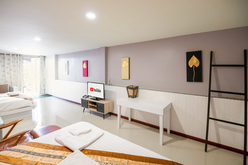Talay Sai Hotel At Thung Wua Laen 29/76