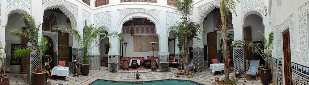 Riad And Spa Esprit Du Maroc 77/82