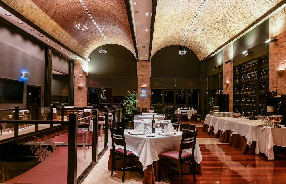 Domus Selecta Complejo Enoturistico Finca La Estacada 51/65