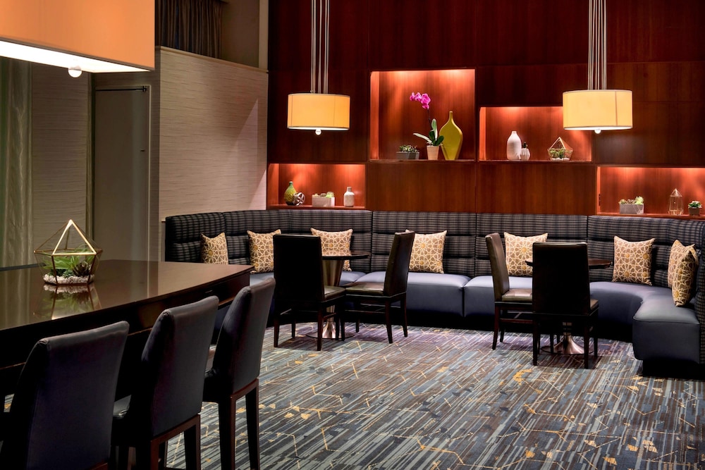BWI Airport Marriott 37/38