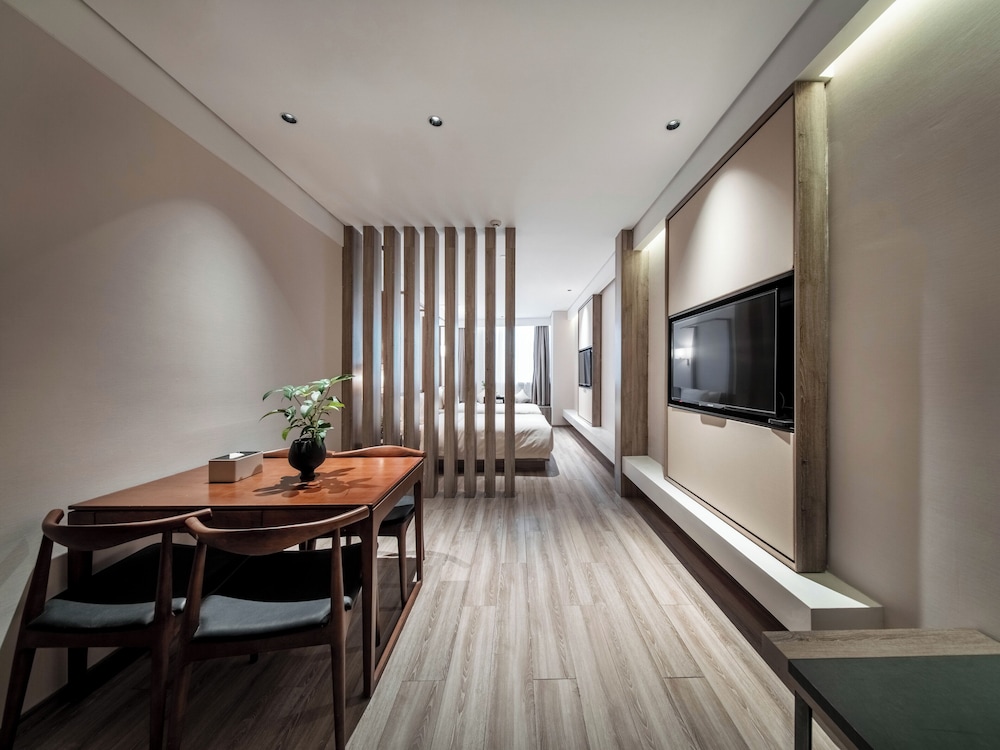 SSAW Hotel Shenzhen Qianhai Nantou Ancient Town 35/50
