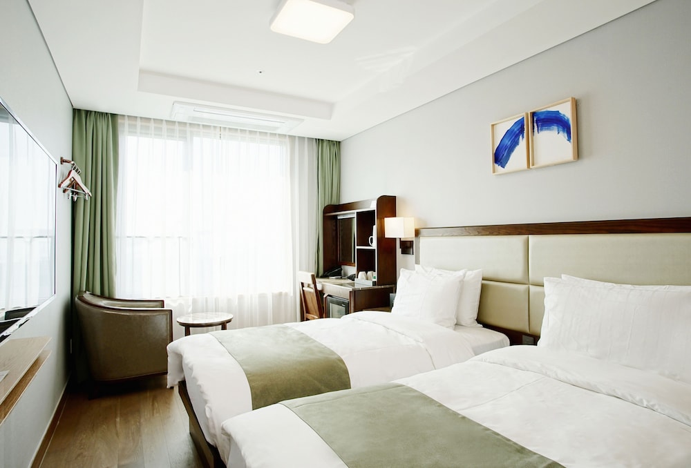 Stanford Hotel Busan 36/57