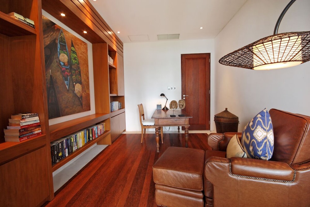 Anapuri Villas 31/50