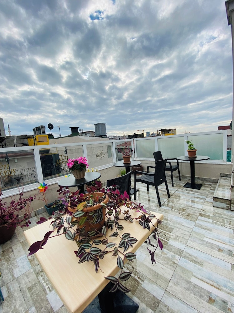 Ten Rooms Istanbul 41/47