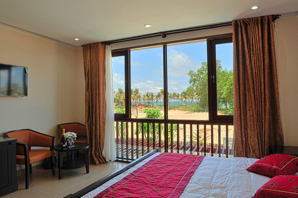 Kosmos Phu Quoc Villa 7/26