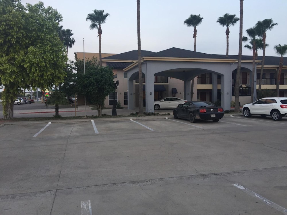 Texas Inn Downtown Mcallen 7/28