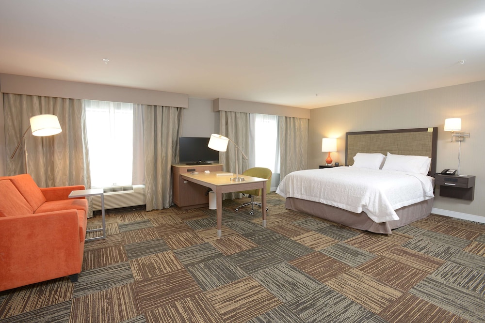 Hampton Inn Suites Cincinnati Kenwood Oh 4/43