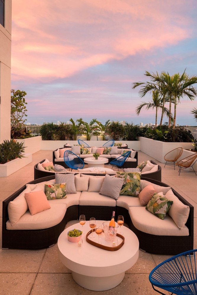 Tribute Portfolio Hotel the Dalmar Fort Lauderdale 28/44
