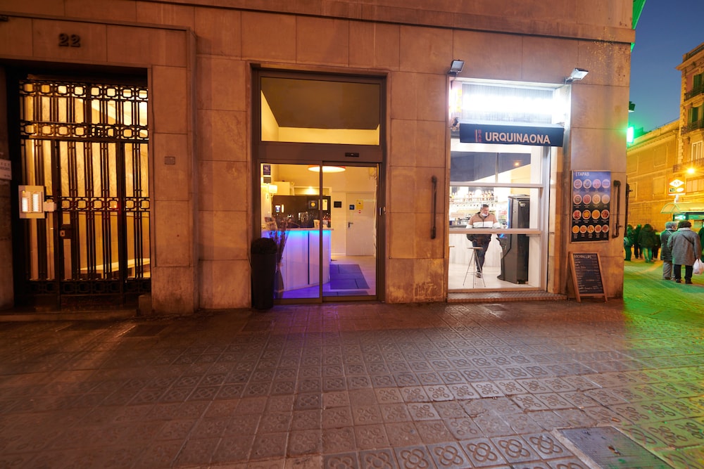 Hostal Mayerling Centro 27/33