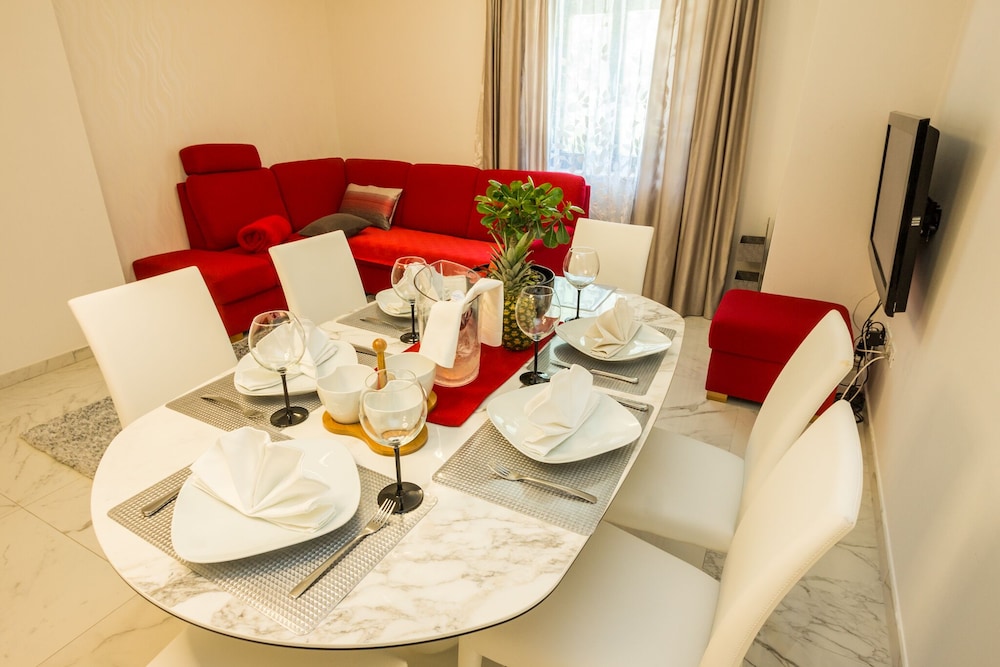 Aparthotel Gimi 42/62