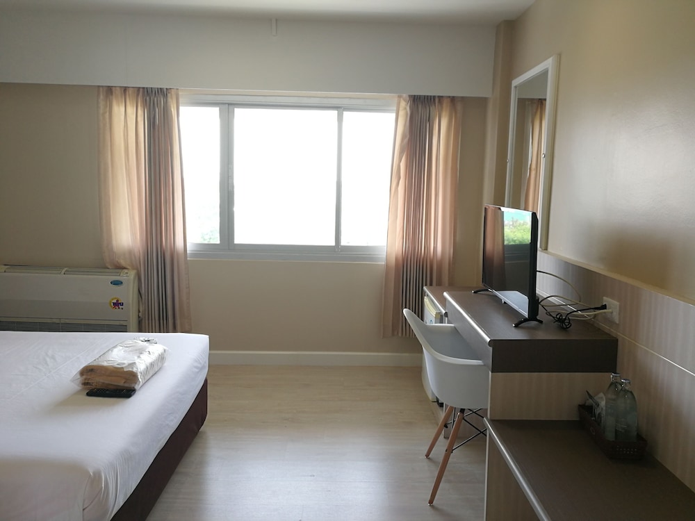 Srivichai Hotel 24/50