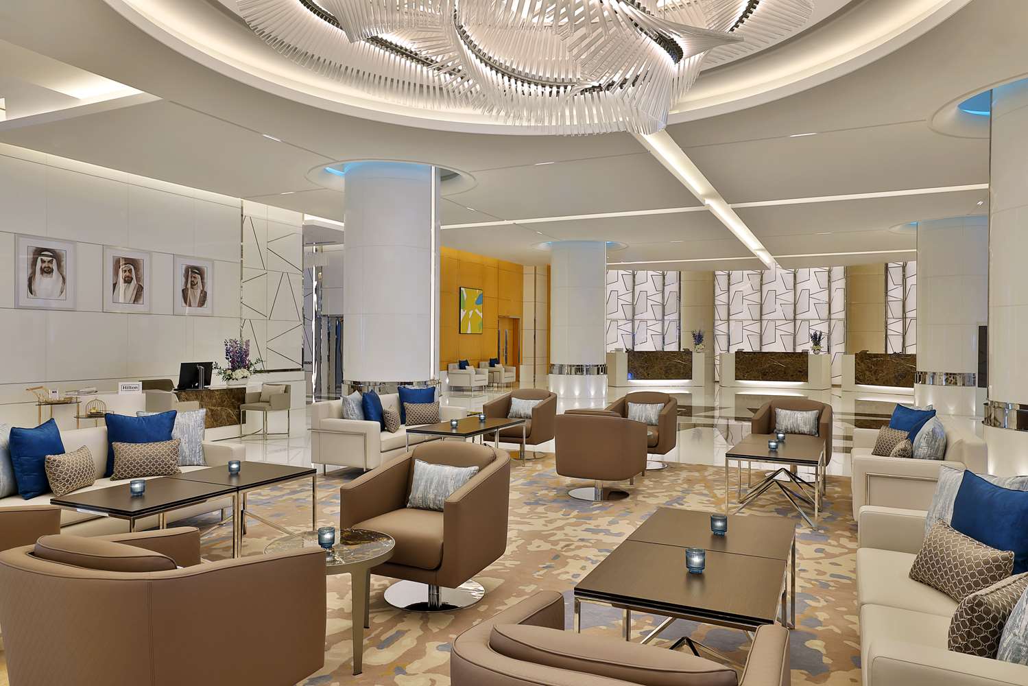 Hilton the Palm 41/82