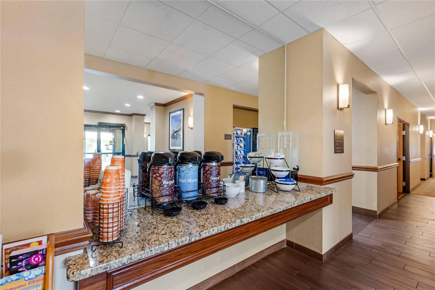 Comfort Inn & Suites East Moline near I-80 16/29