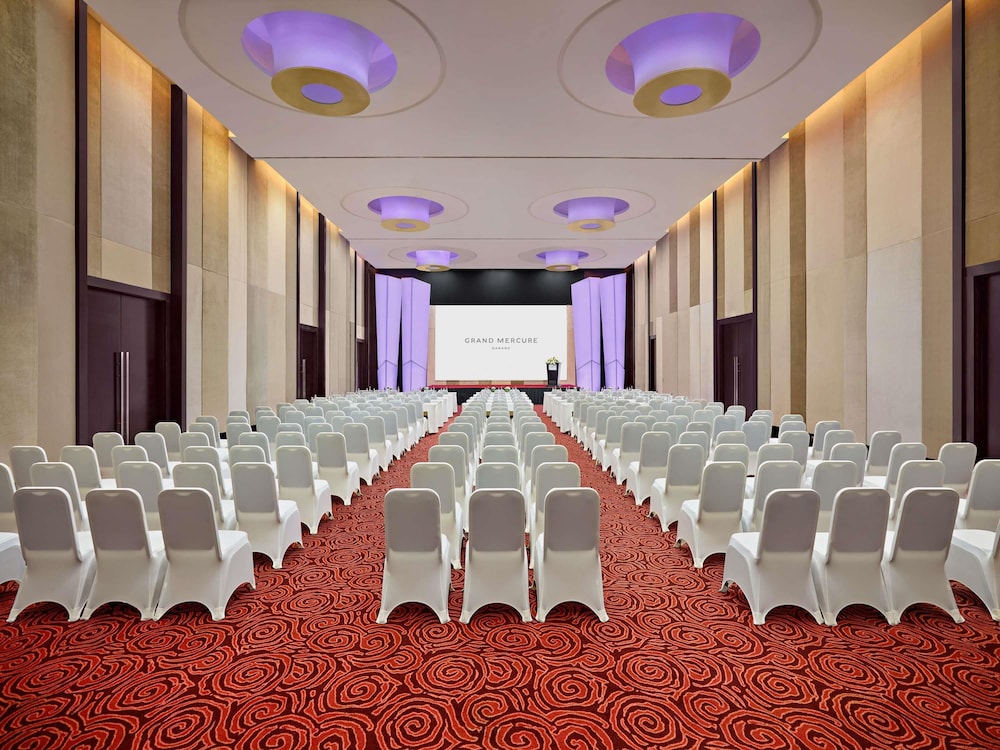 Grand Mercure Danang 62/69
