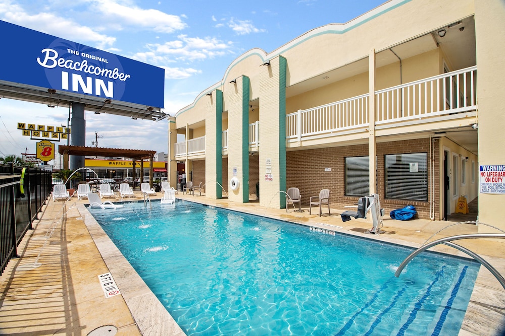 Motel6 Galveston, TX - Beach/Seawall 45/48