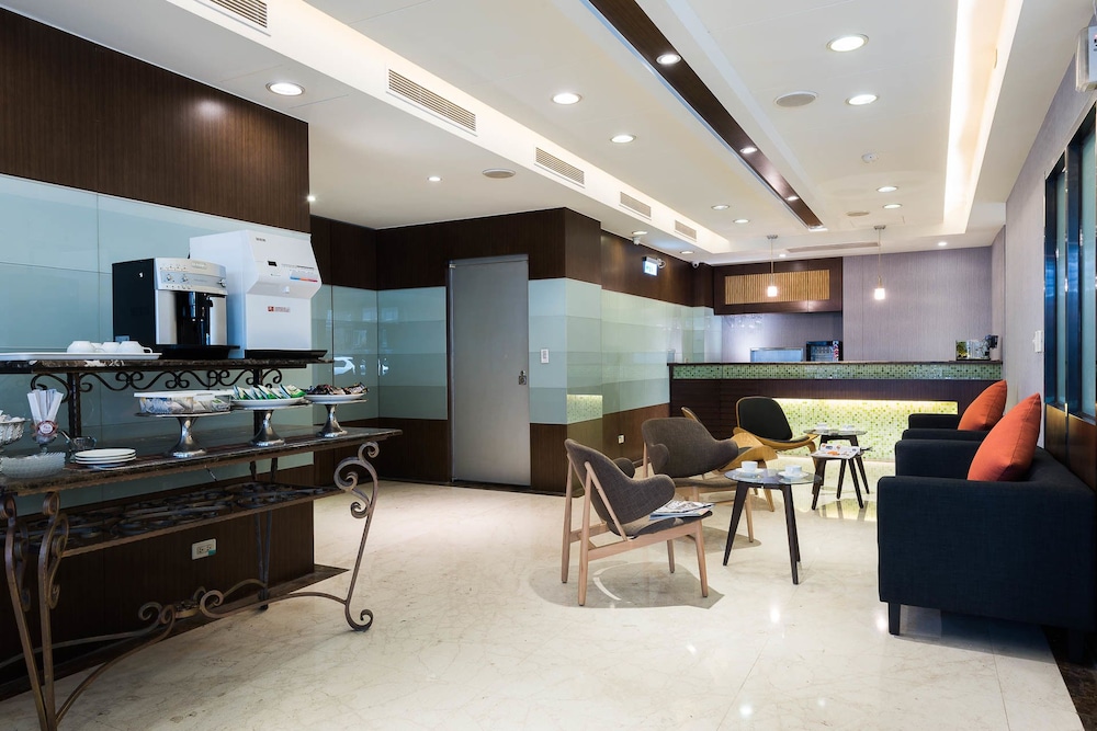 Shin Yuan Celeb Metro Hotel 22/33