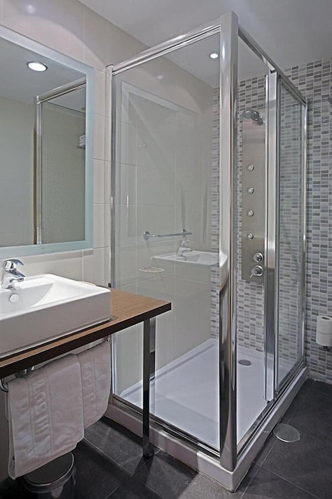 Hostal Carlos Iii 16/43