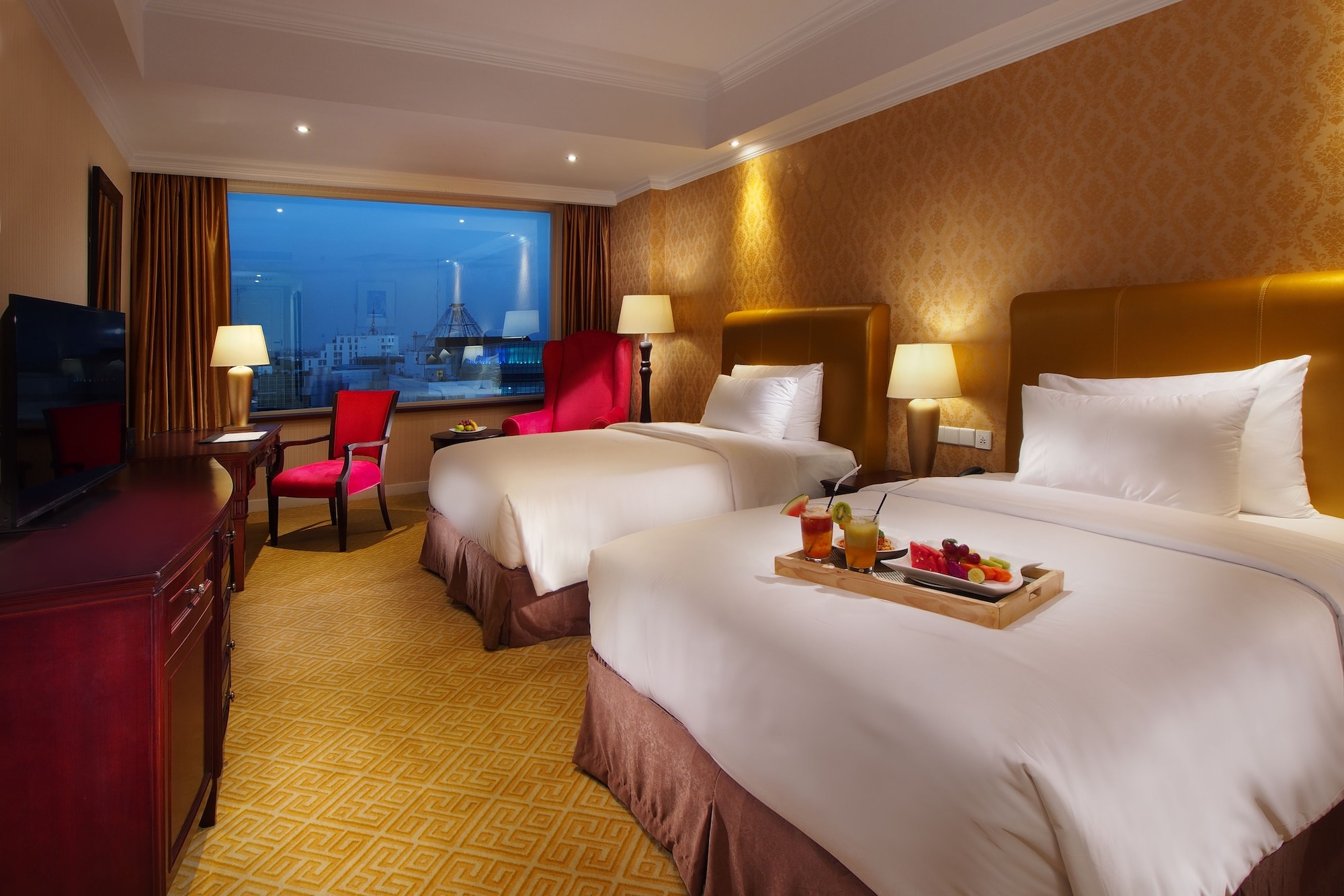 EXECUTIVE, LARGE SINGLE BED, SMOKING