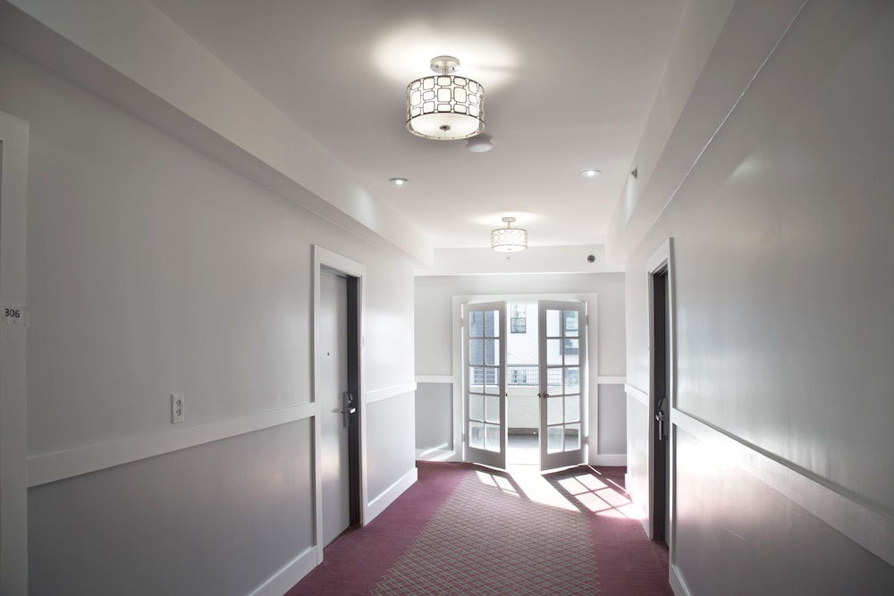 Harborview Inn Suites San Diego Harbor 6/40