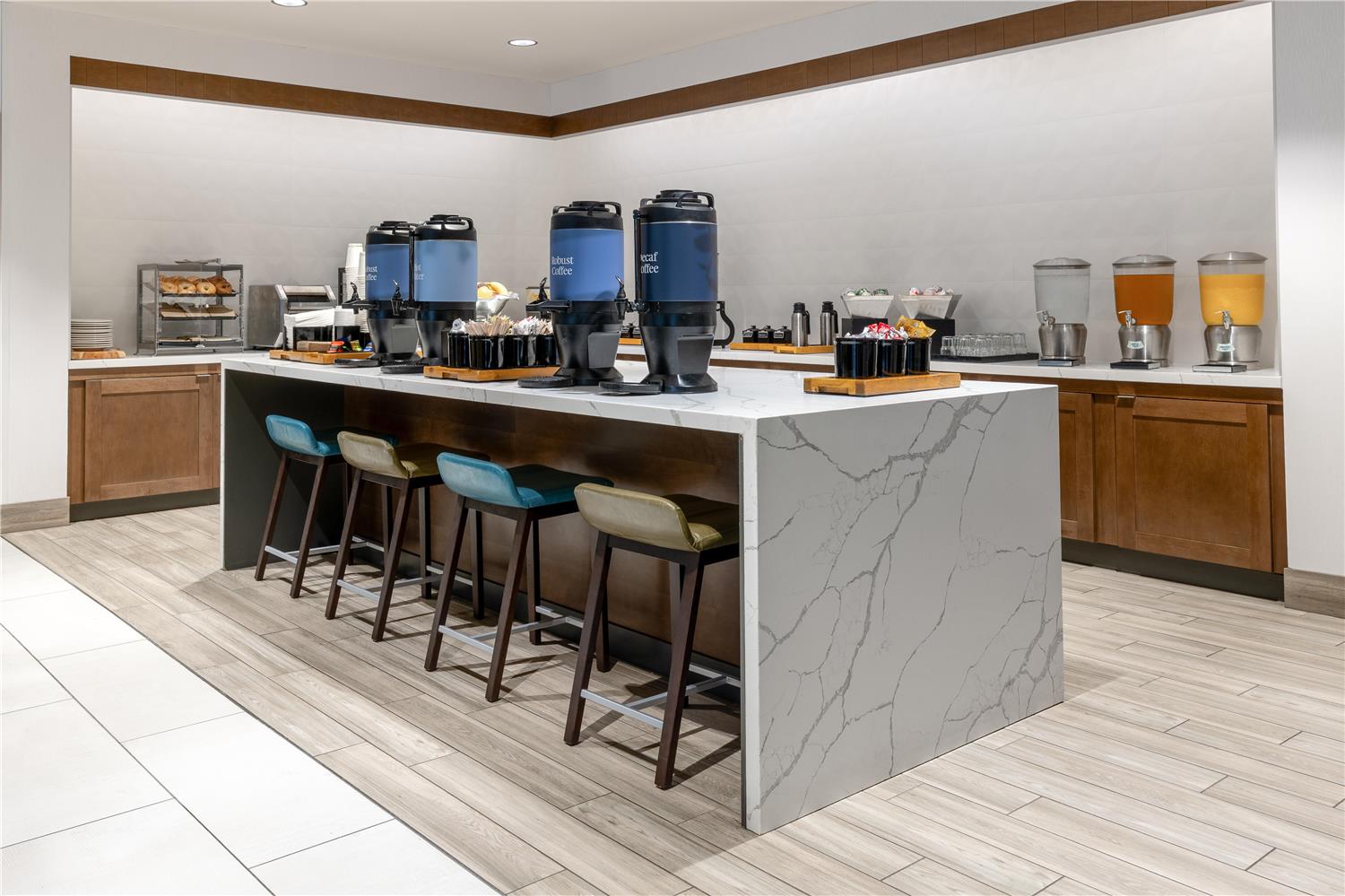 Hilton Garden Inn Hanover Arundel Mills BWI Airport 24/37