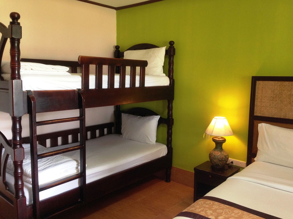 Bailan Beach Resort 67/78