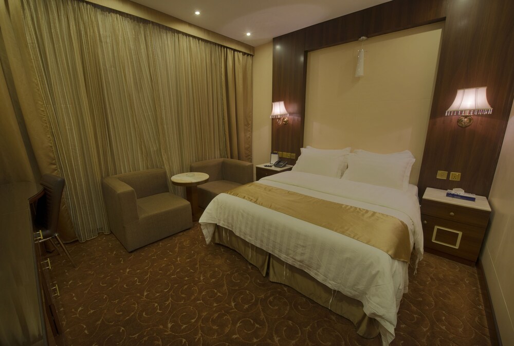 فندق مداريم كراون(Madareem Hotel) 24/81