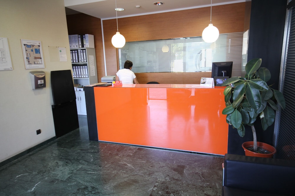 Apartamentos Vertice Sevilla Aljarafe 12/63
