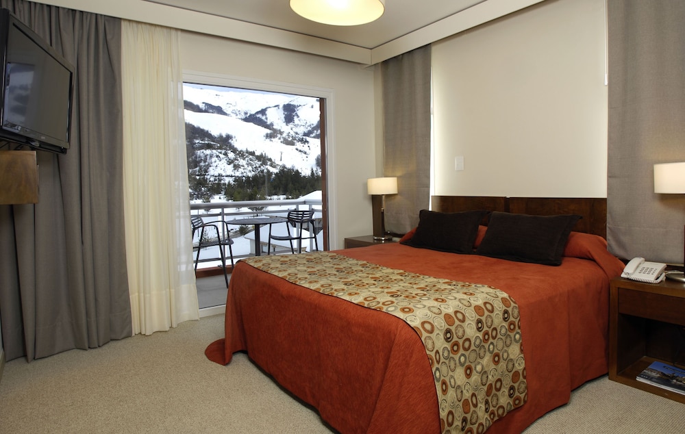 1 BEDROOM, APARTMENT