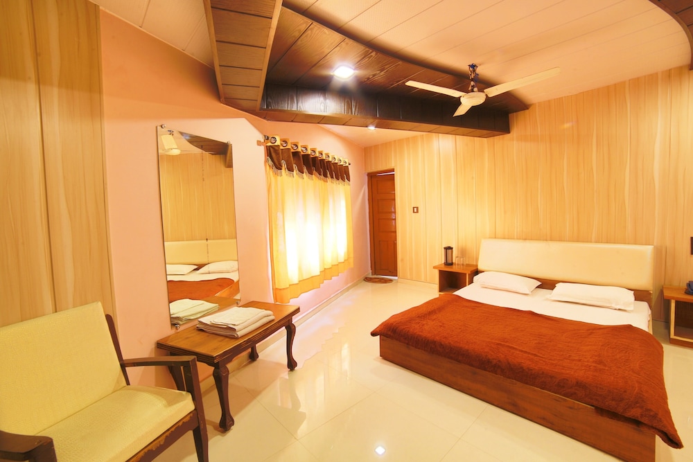 Hotel Mamta Palace 14/25