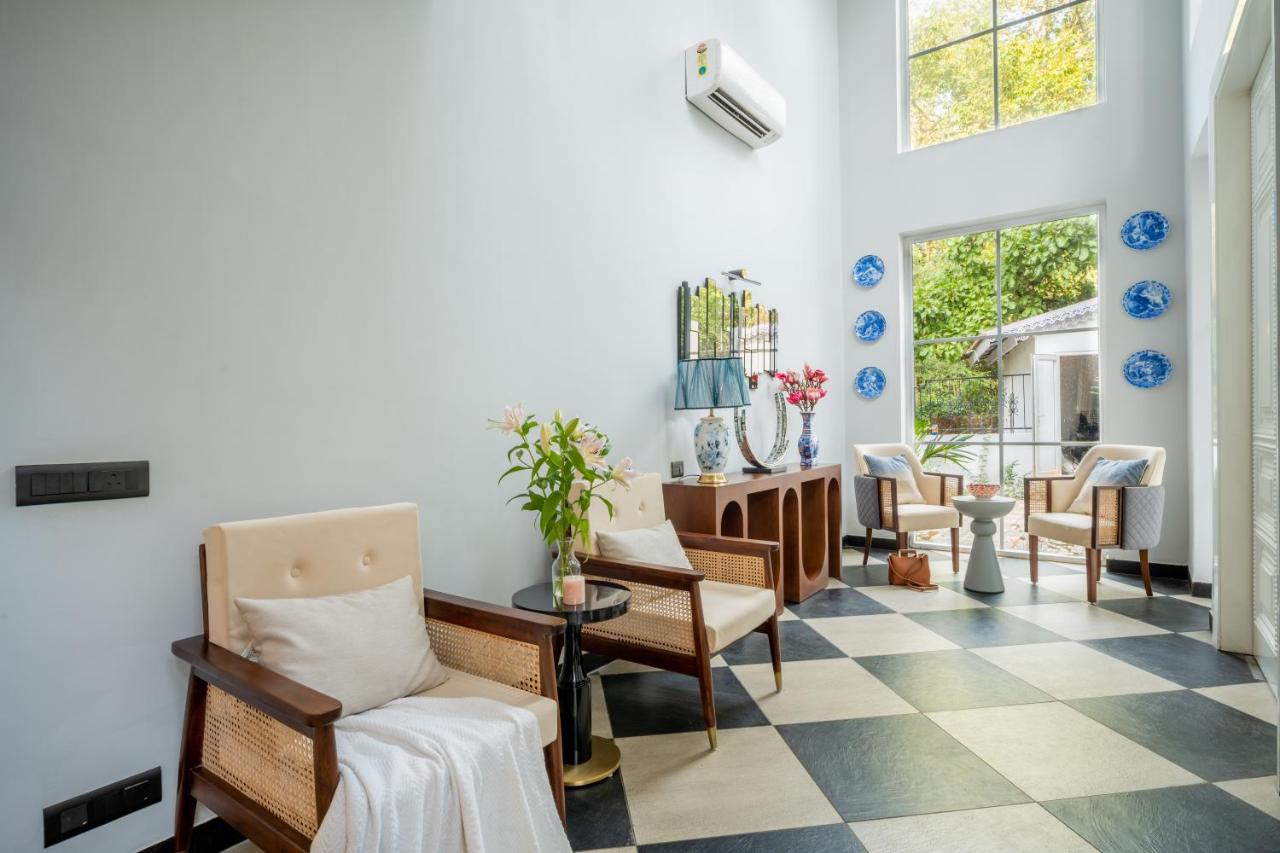 ELIVAAS Prive Suntuarios Casa Ikkebana 4 BHK With Jacuzzi, Pvt Pool and Bar 42/54