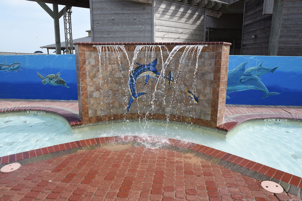 swimming pool spa